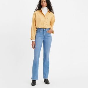 Levi’s 725 high rise bootcut jeans